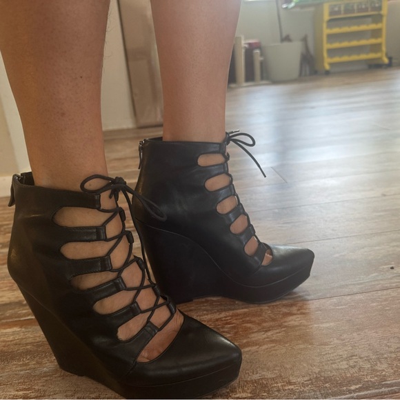 Black Lace-Up Wedge Ankle Boots - Picture 1 of 7